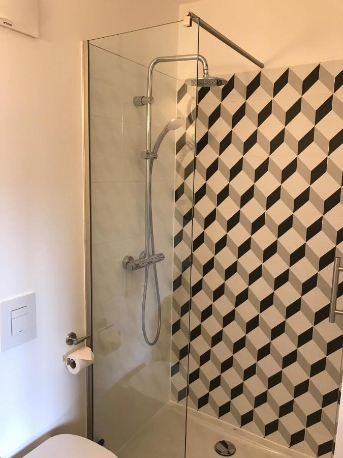 Zimmer & Appartements In Der Gamlitzerstrasse Ehrenhausen Kültér fotó